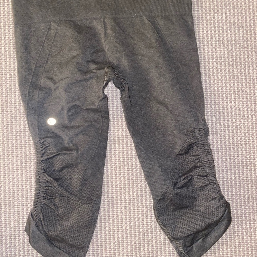 Lululemon crop leggings 17”